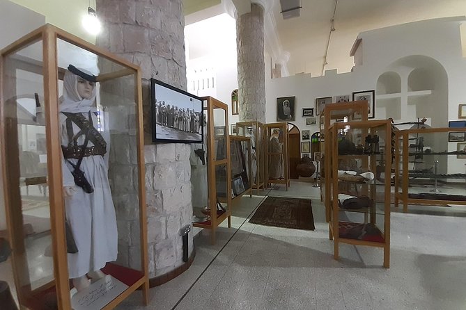 Cultural & Thrills: Sheikh Faisal Museum & Camel Race Adventure - Timing, heat, and what to pack