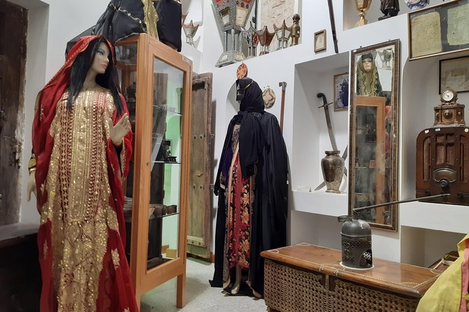 Cultural & Thrills: Sheikh Faisal Museum & Camel Race Adventure - Who will enjoy this experience most?