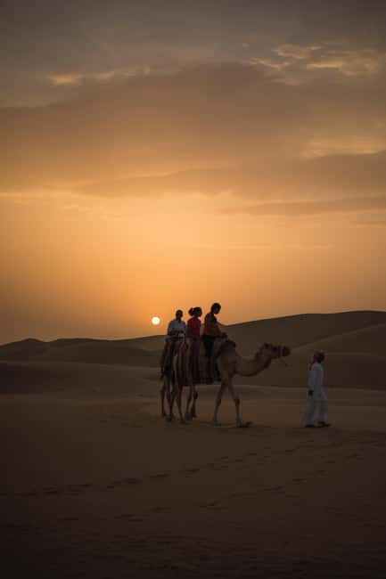 Doha: Desert Safari, Sandboarding, Camel Ride and Inland Sea - What the four-hour schedule really feels like