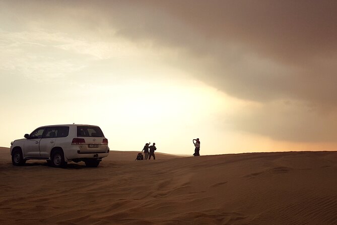 Doha: Desert Safari With Quad bike ,Camel Ride And Sand Boarding - Guides, delays, and how to protect your time