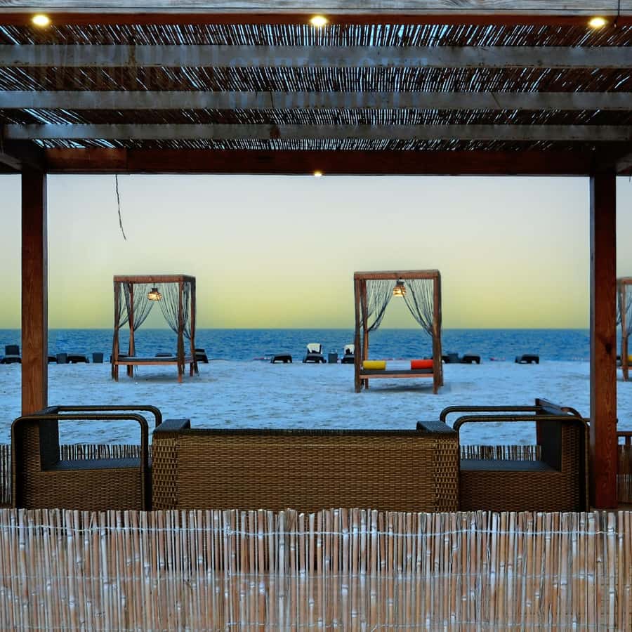 Doha: Full-Day Desert Safari, Dune Bashing & BBQ Dinner - Two 40-minute runs across the dunes