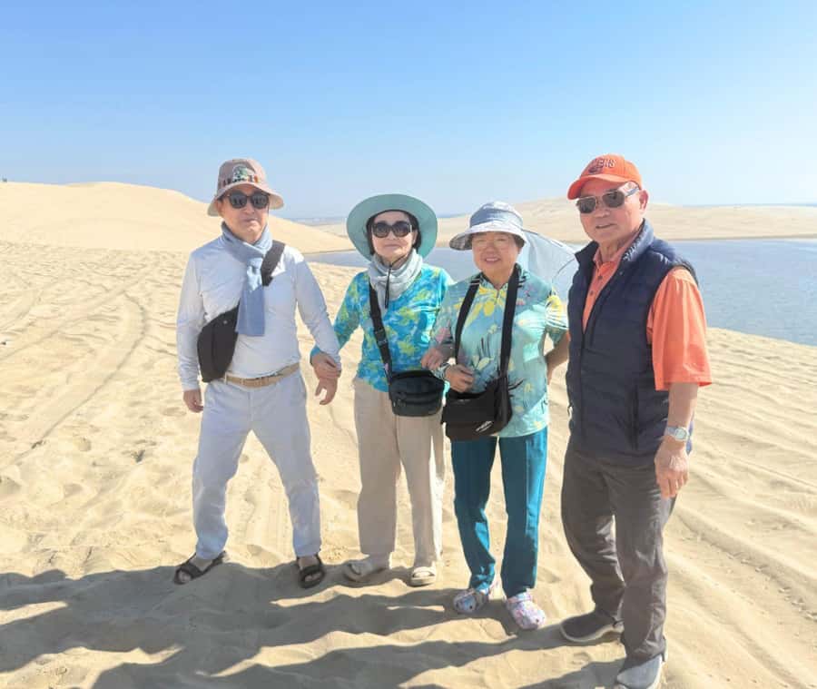 Doha: Guided Desert Safari Tour with Pickup & Drop Service - Who should book this outing