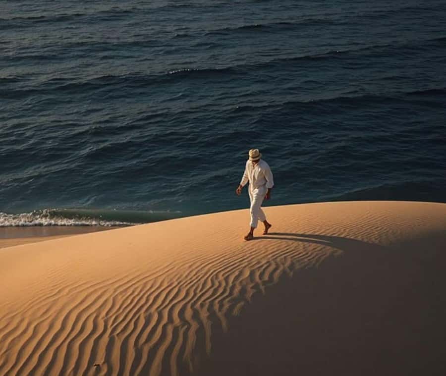 Doha: Night Inland Sea Desert Safari with Full Activities - Pickup and the ride toward Mesaieed