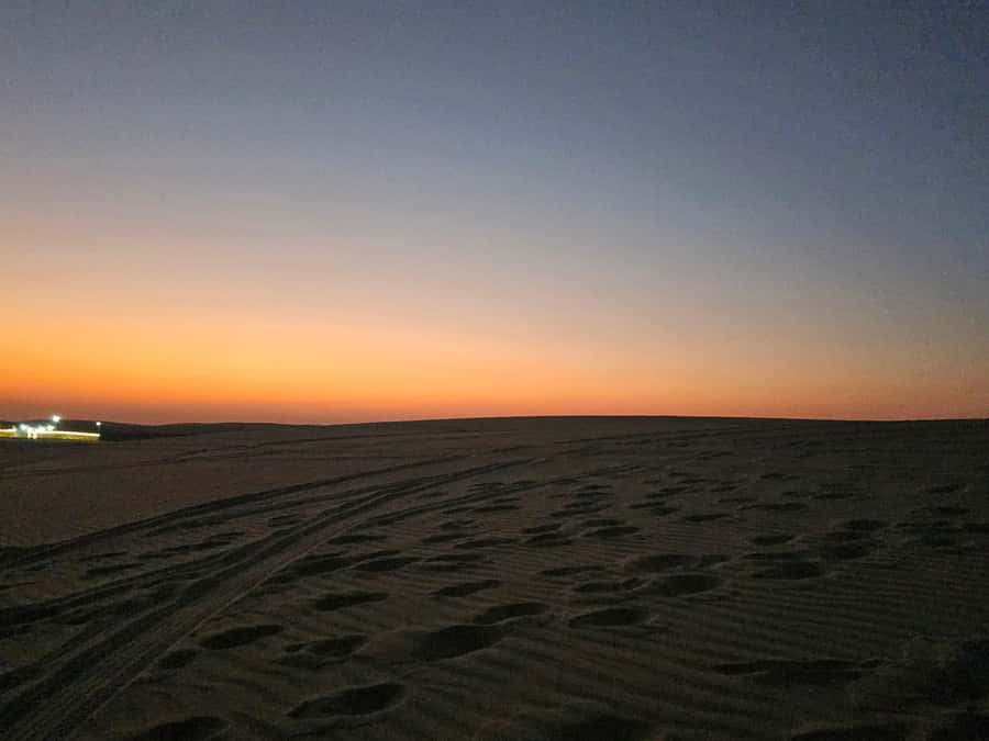 Doha Private Desert Safari, inland sea, sand boarding - What the guide adds to the experience