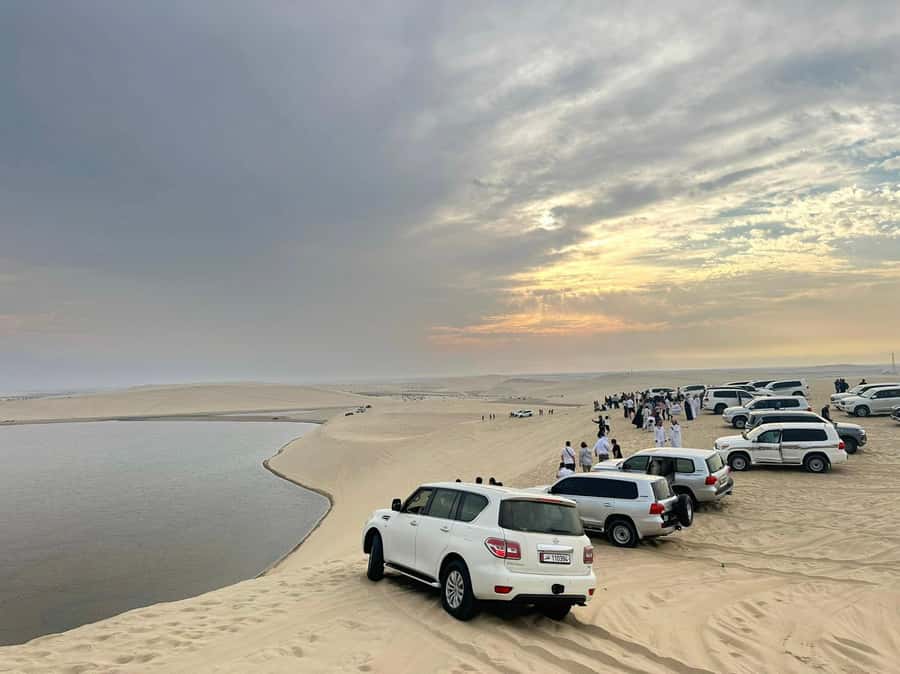 Doha: Private NIGHT desert safari with free camel ride - From Doha to Sealine in a private 4x4