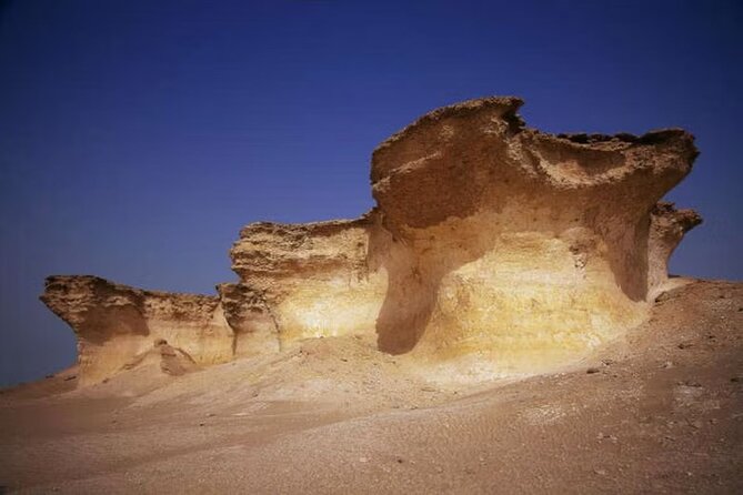 Doha: West Coast Tour Serra and Mushroom Rocks - Timing the trip for better light