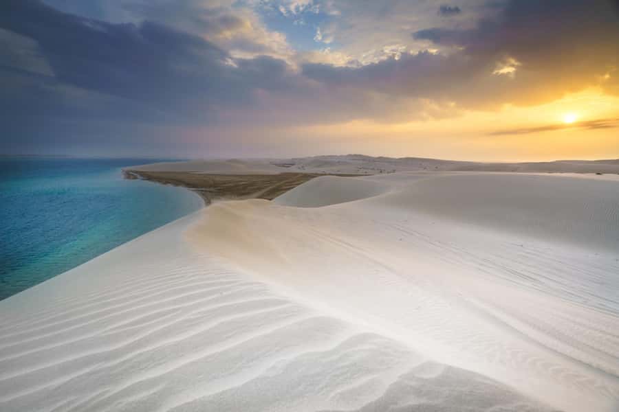 Explore desert Qatar: Off-Road Adventures, dune bashing Tour - Dune bashing on the Inland Sea route