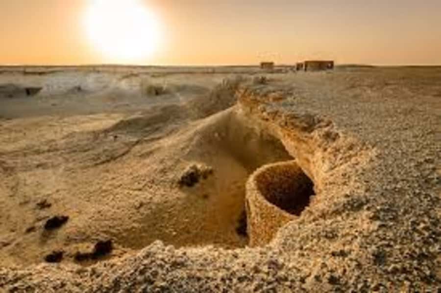 Explore Zekreet: Richard Serra Art & Mushroom Rock Wonders - Richard Serra’s steel plates in the Brouq desert