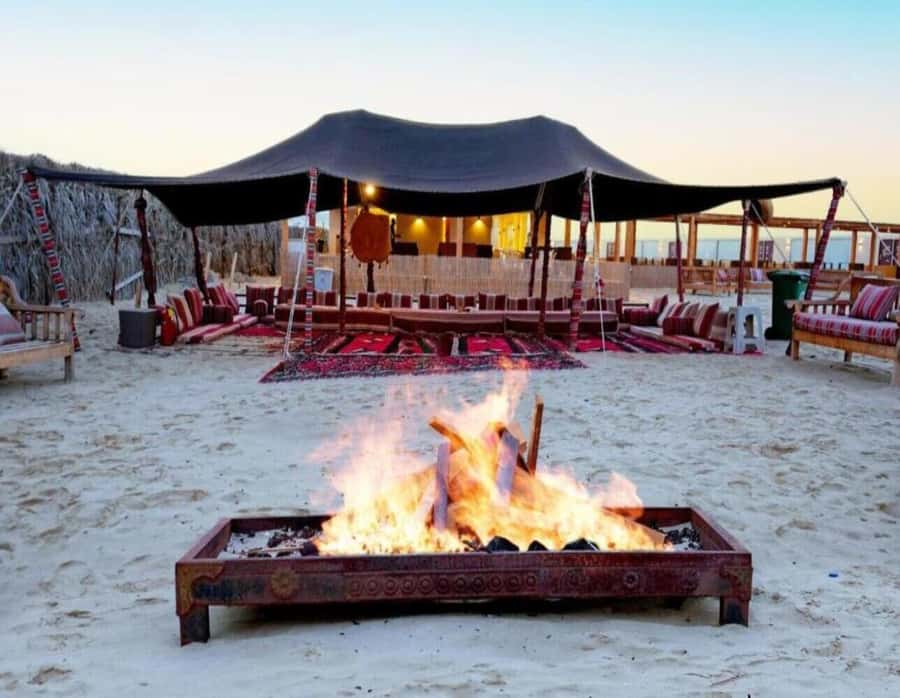 Full day desert safari with lunch or Dinner - Khor Al Adaid and the inland sea