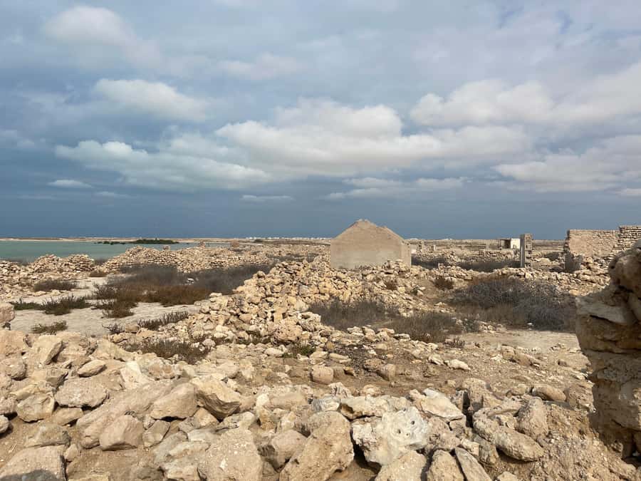 North of Qatar: Olafur Eliasson Exibit, Zubara fort & jumail - Who will enjoy this experience most