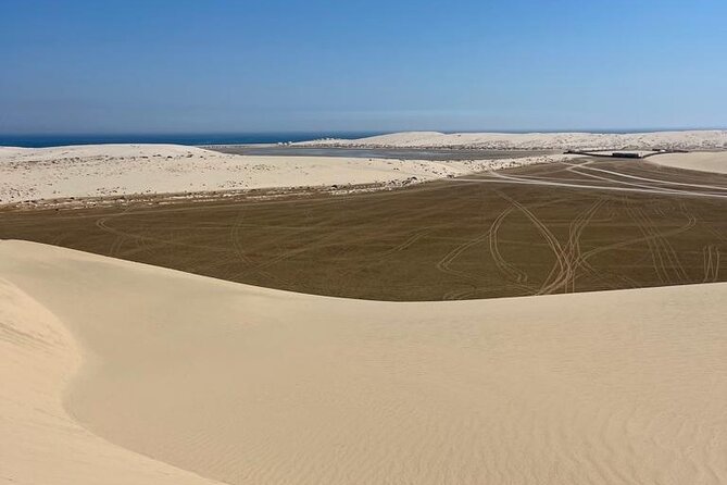 Private Desert Safari Tour 4 hours - Sandboarding for a hands-on finish