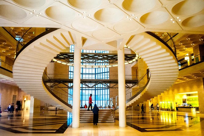 Private Express Doha City Tour - The Pearl: Doha’s luxury side in 30 minutes