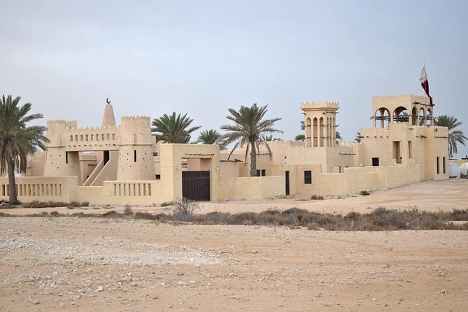 Qatar West Coast tour, Zekreet, Richard Serra Sculpture, Mushroom Rock Formation - Zekreet Fort and the historical side of the route