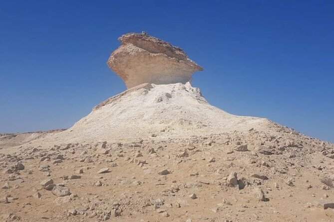Qatar West Coast Zkreet Richard Sierra Camel Track Rock Formation - Why this short west-coast route is worth your time