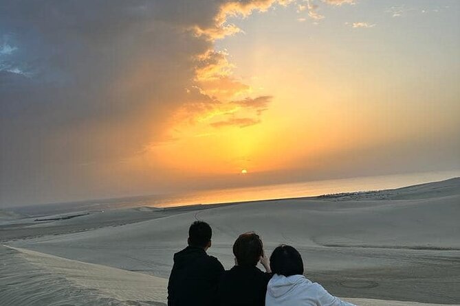 Relax on the Aladdin's carpet & inhale the magical sunset - Tea, Arabic carpets, and the purple dusk