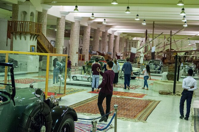 Sheikh Faisal, Camel Race Track visit - Private transport and the guide experience